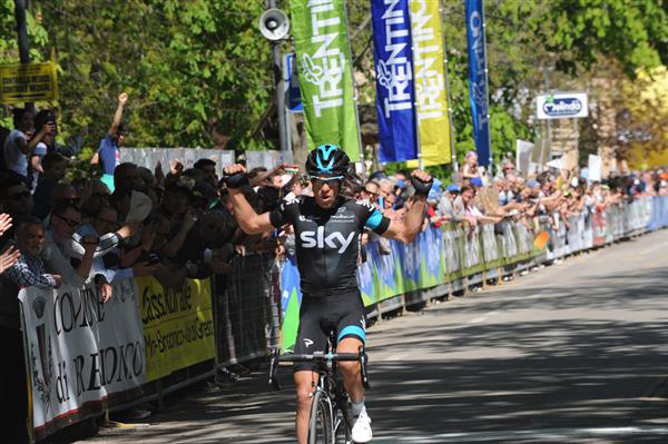 Richie Porte wins stage 2